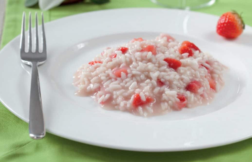 Risotto maggese con fragole fresche