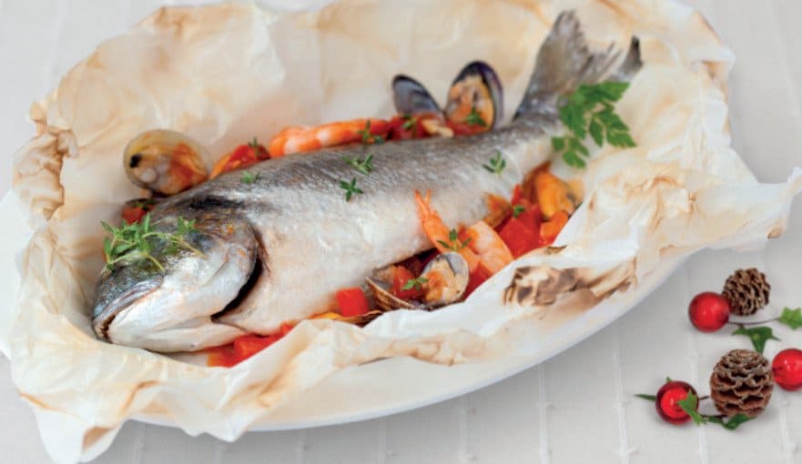 Orata al cartoccio con frutti di mare