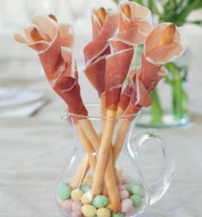 Grissini con prosciutto crudo